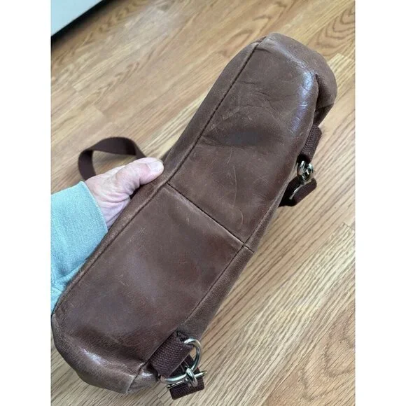 THE SAK Convertible VENTURA GENUINE LEATHER Backpack Crossbody Brown Distressed - Picture 3 of 13